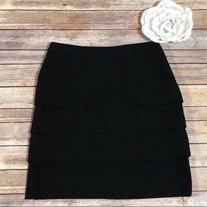 Larry Levine Stretch Ruffle Tier Skirt - size 6